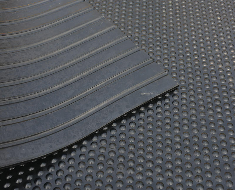 Pebble Grooved Rubber Mat